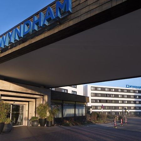 Wyndham Stuttgart Airport Messe Hotel Eksteriør billede